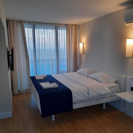 The Best Beach Aparthotel Orbi City Batumi Esterno foto