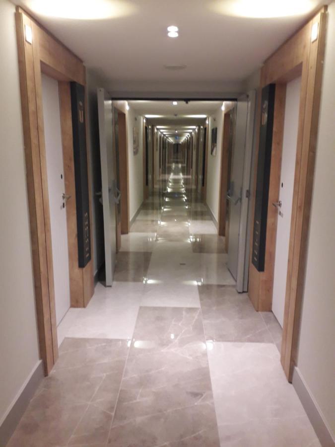 The Best Beach Aparthotel Orbi City Batumi Esterno foto